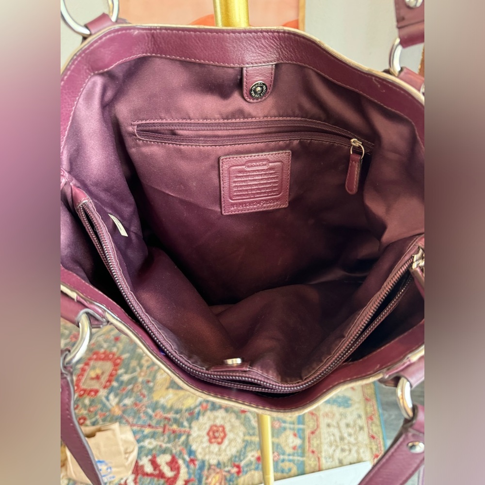 Coach Tan Shoulder Bag with Signature Design - Never Used - Picture 10 of 15